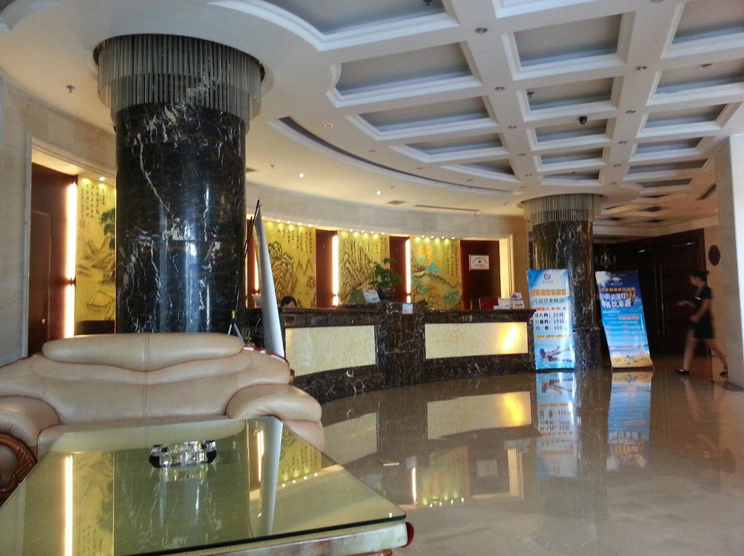 世外桃苑度假村主图