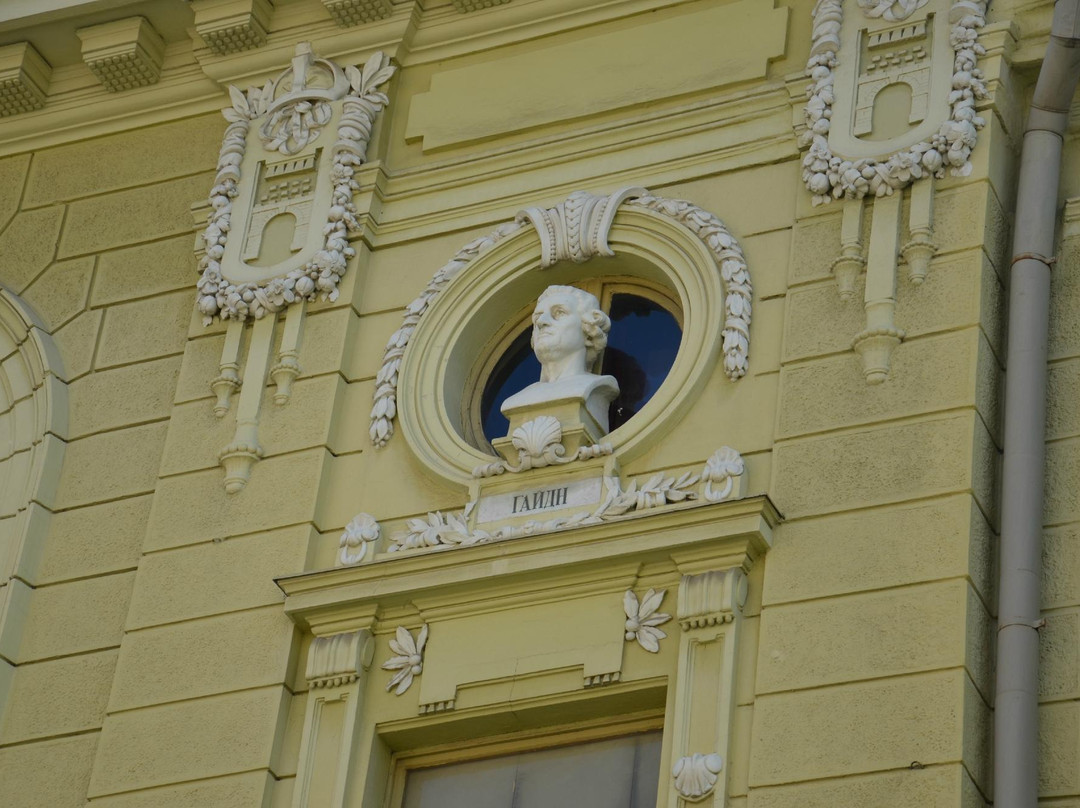 Chernivtsi Drama Theatre-Chernivtsi必去景点