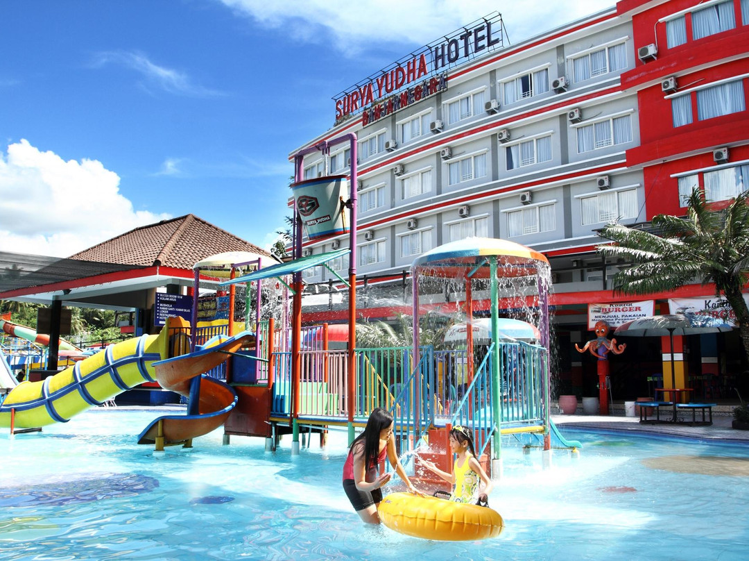 Surya Yudha WaterPark景点图片