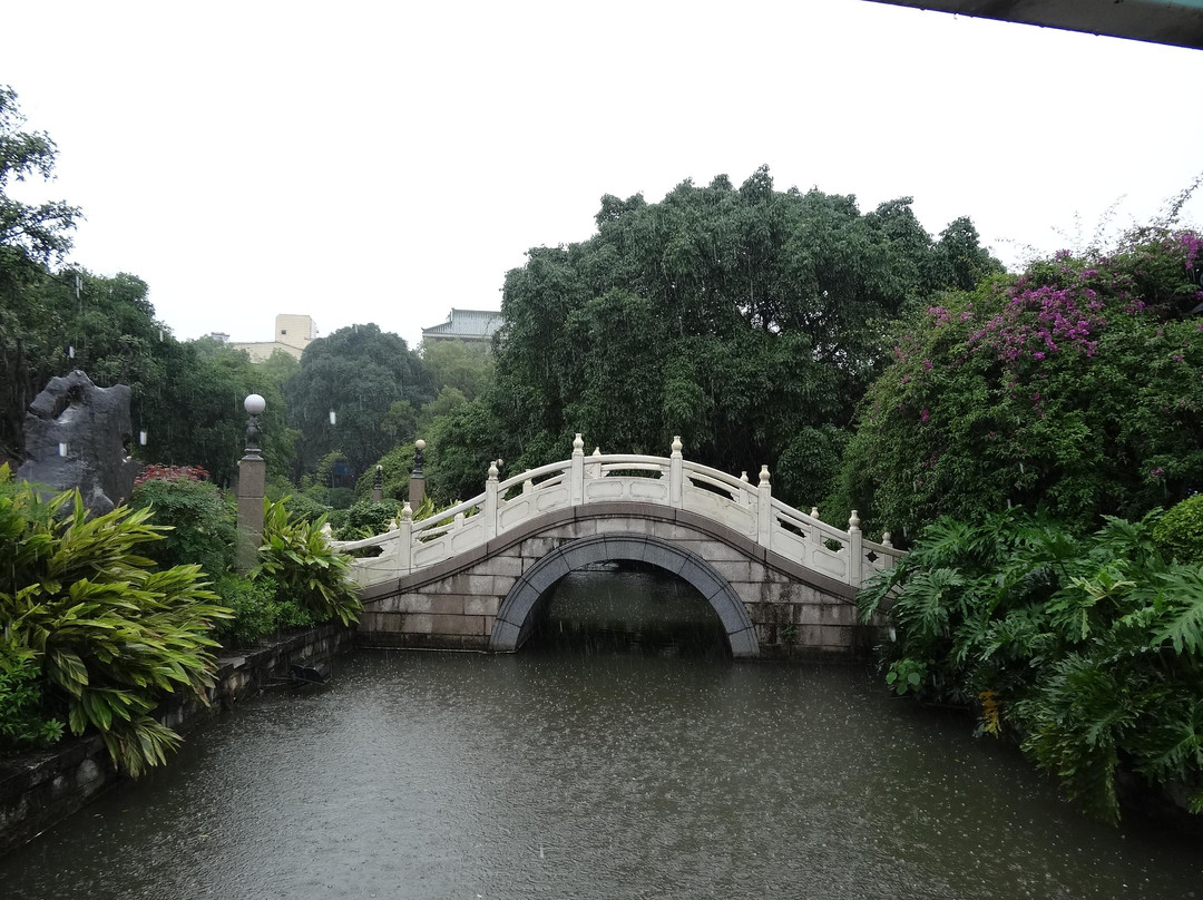 象鼻山景点图片