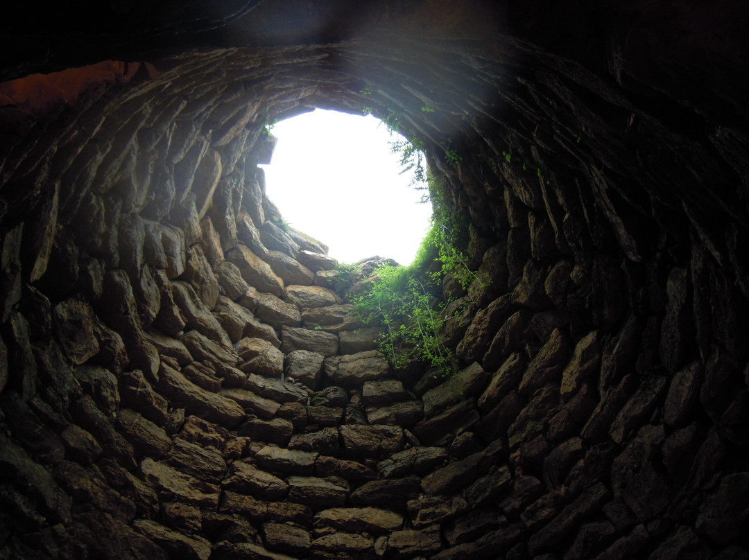 Escalaplano旅游景点-Nuraghe Armungia