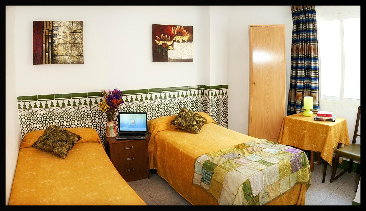 Hostal Estacion-官方