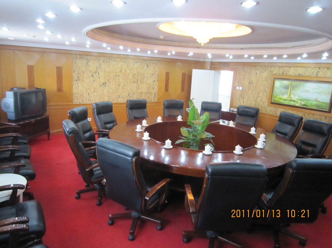 北京八达岭华风温泉大城堡主图