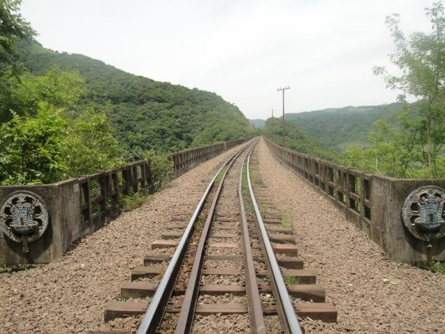 Viaduto 13-Vespasiano Correa必去景点