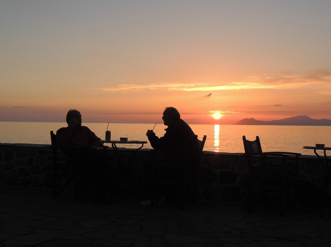 Mandraki餐馆和美食-Proveza Cafe Bar