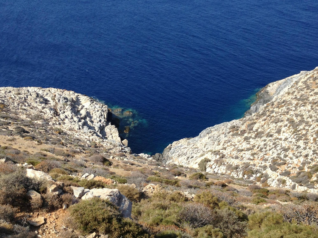 Livadaki Beach-Folegandros必去景点