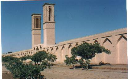 Mosallah Edifice景点图片