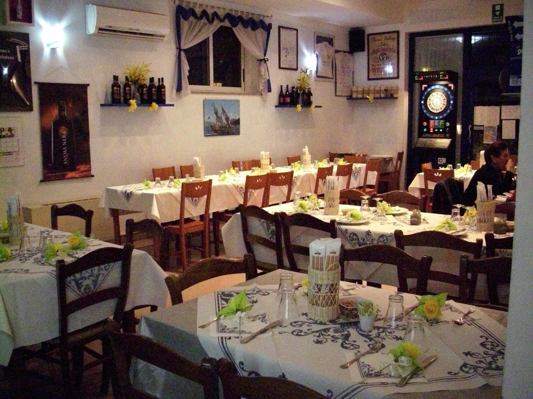 Civitella in Val di Chiana餐馆和美食-Bar Pizzeria Ristorante Blu Notte