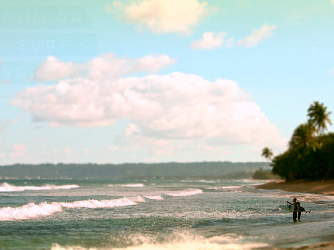 Rincon Surf School-吕康必去景点