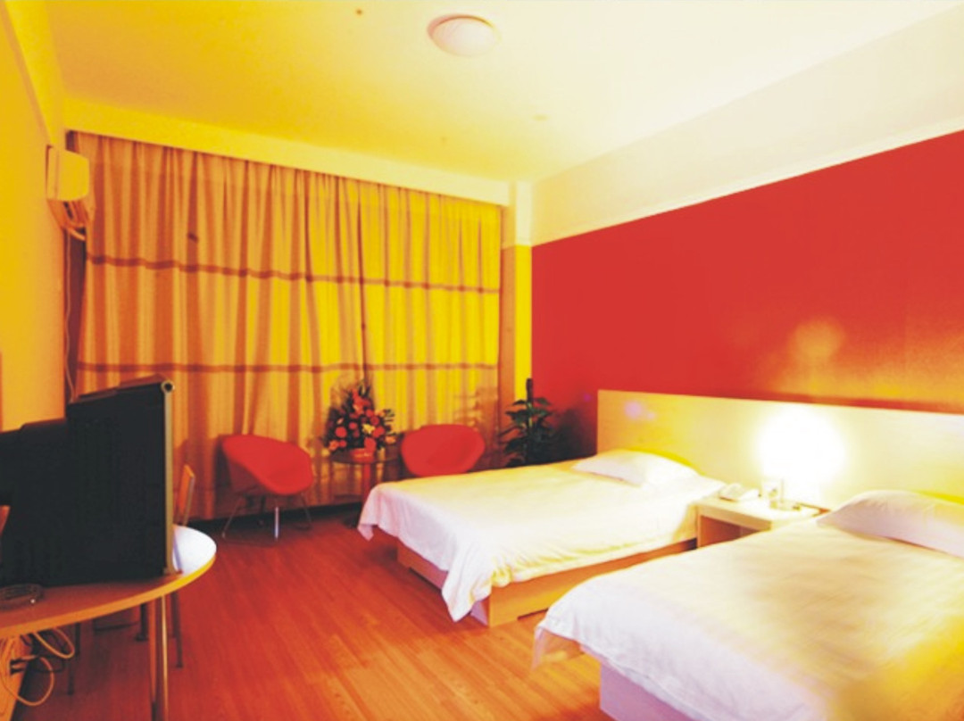 7天优品·洛阳万达广场王城公园店主图