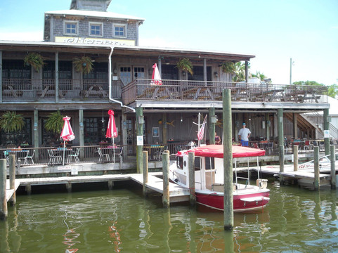 Sail The Daedalus-橙色海湾必去景点