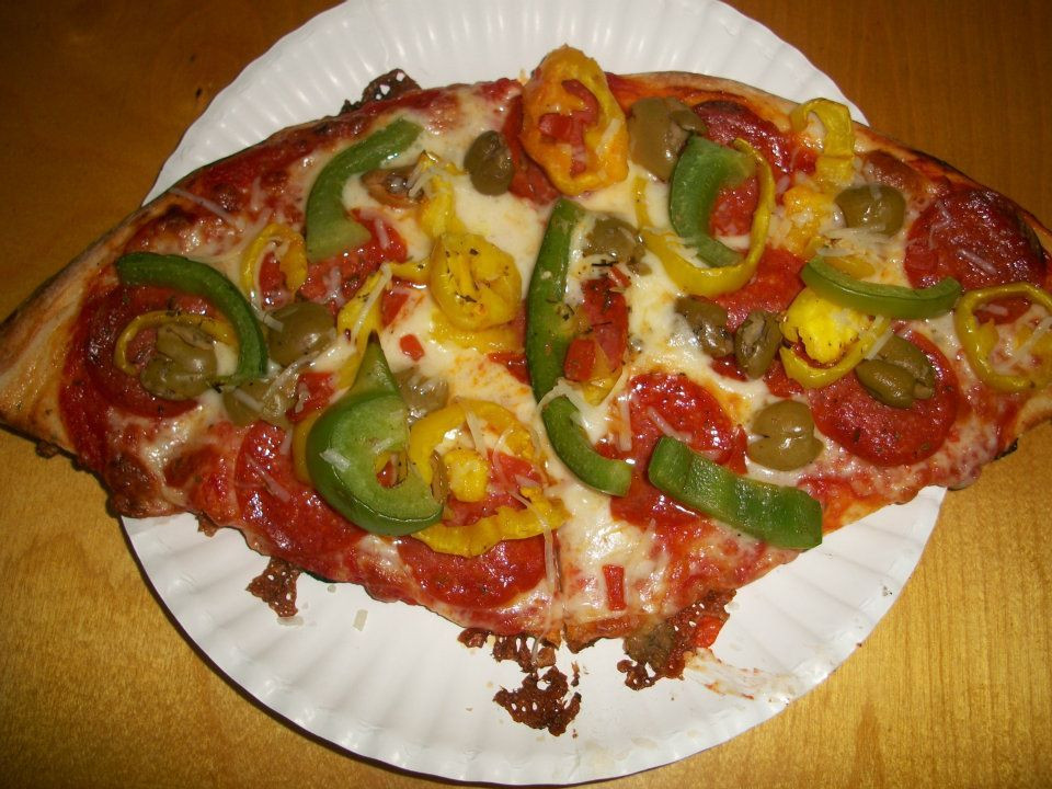 Campton餐馆和美食-Miguel's Pizza & Rock Climbing