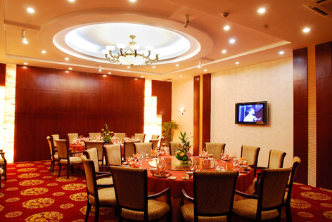 新德大酒店主图