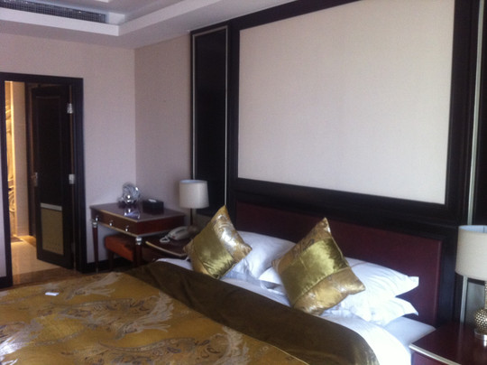 莱州百都国际大酒店主图