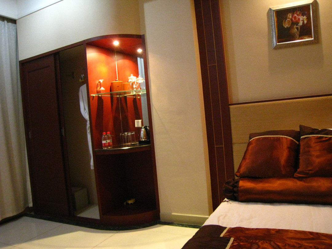 豫花园大酒店主图