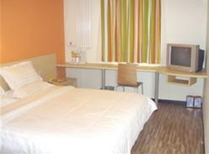 7天天津解放南路店主图