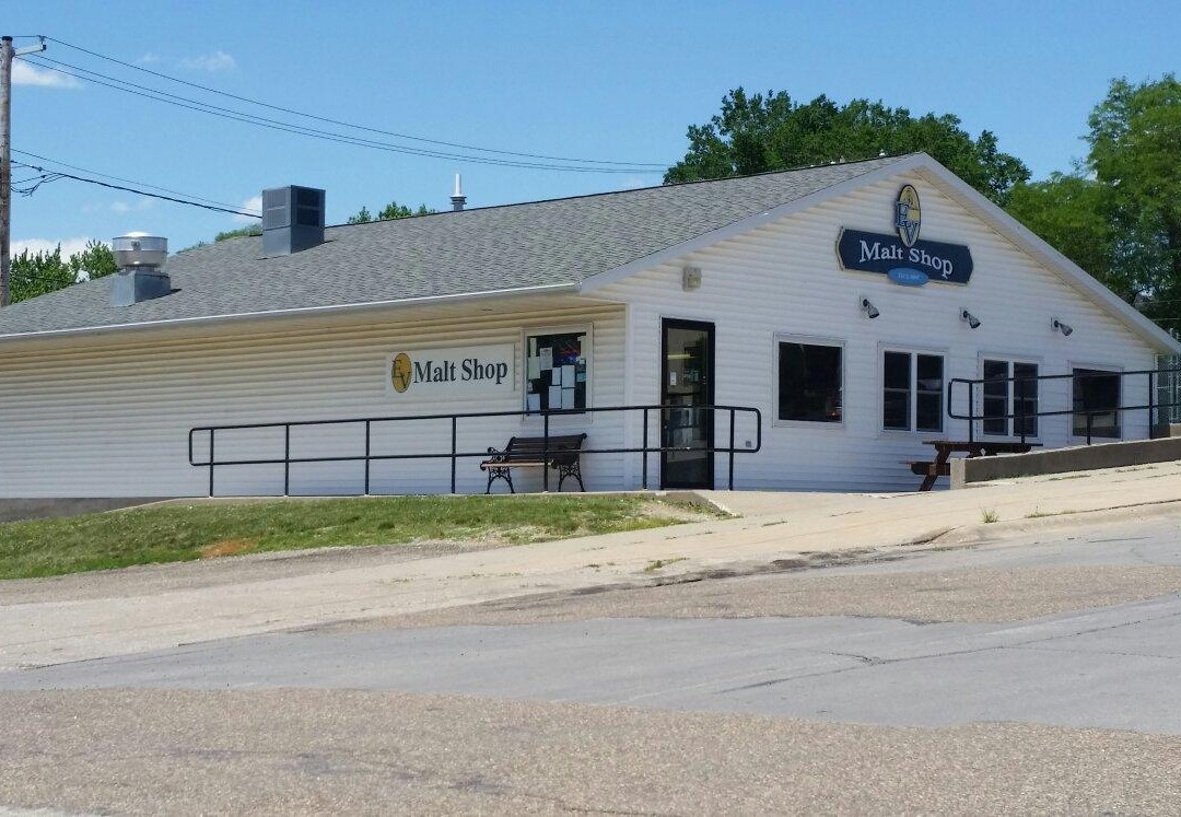 Deep River餐馆和美食-EV Malt Shop