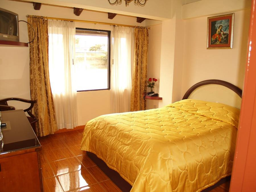 Hotel Humming Bird Ecuador Hotel