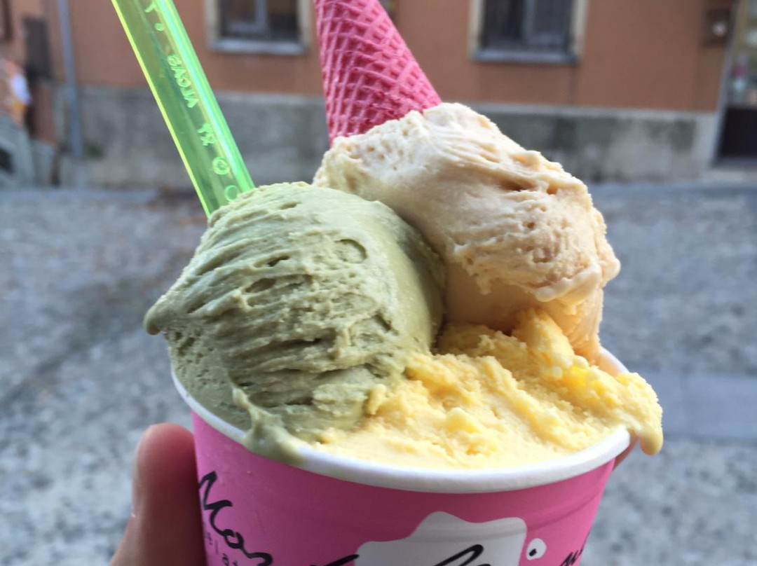 Montevecchia餐馆和美食-La Gelateria Montebianco