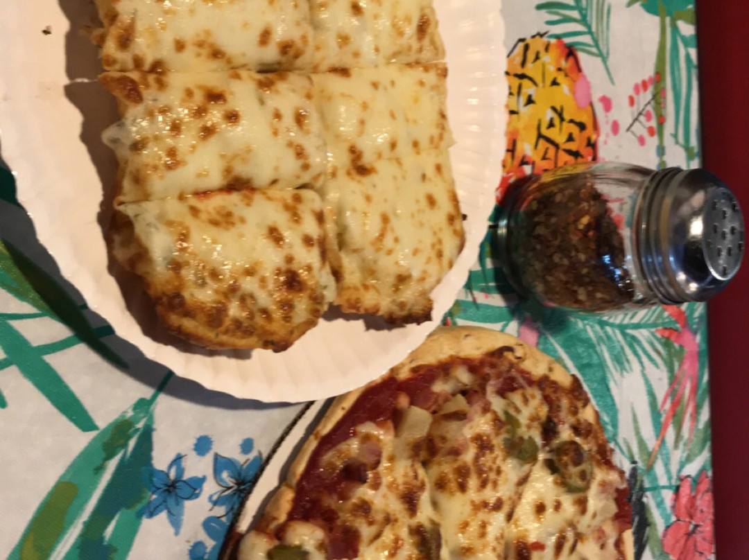 Amy's Pizza