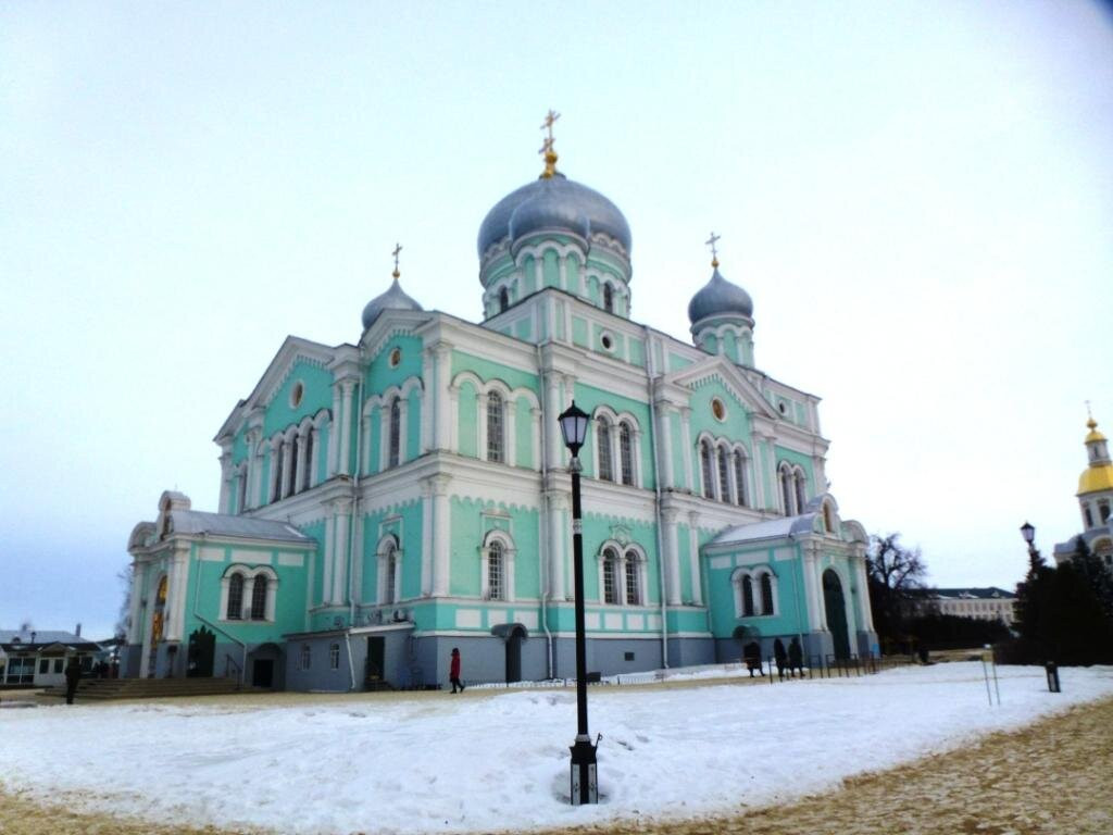 Trinity Cathedral景点图片