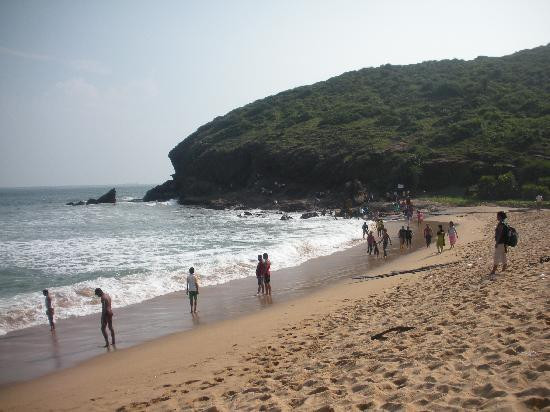 Yarada Beach景点图片