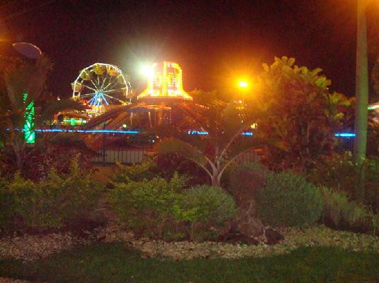 Gloria's Fantasyland-达皮丹市必去景点