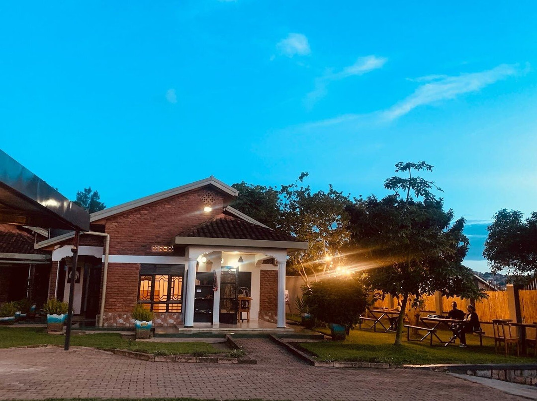 Rwesero餐馆和美食-Sundays Coffee