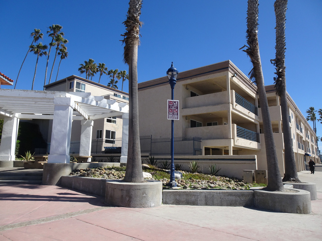 南加州海滩俱乐部主图