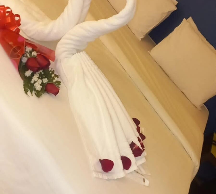 Oasis Tower Hotel主图