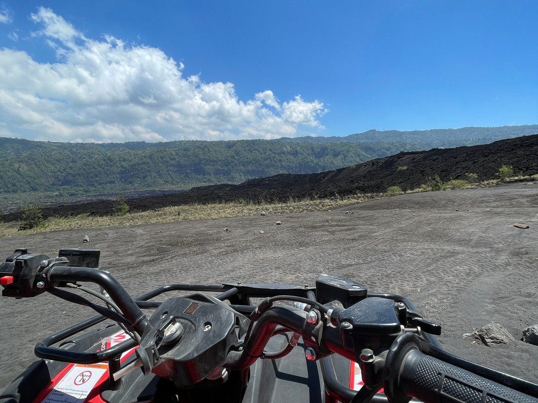 Bali Trekking Mount Batur Guide景点图片