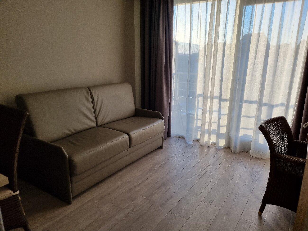 宜必思尚品泽布吕赫酒店-官方