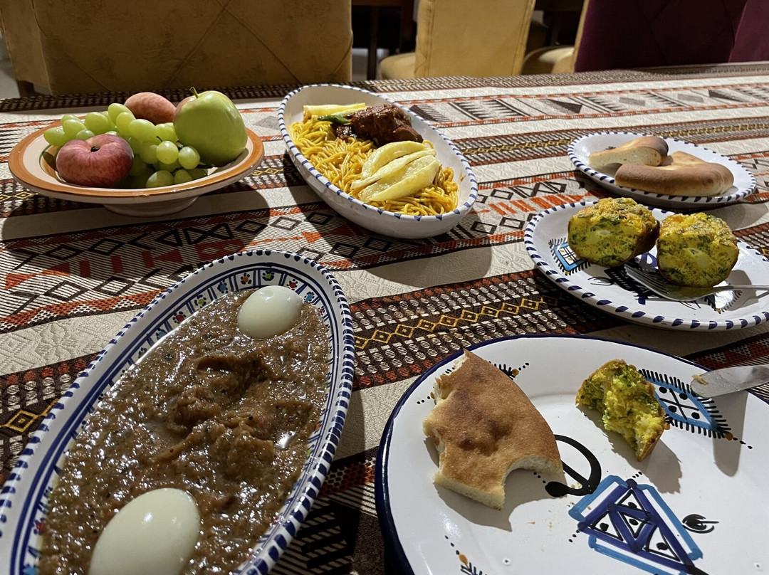 Au Trait d'Union Tijma主图