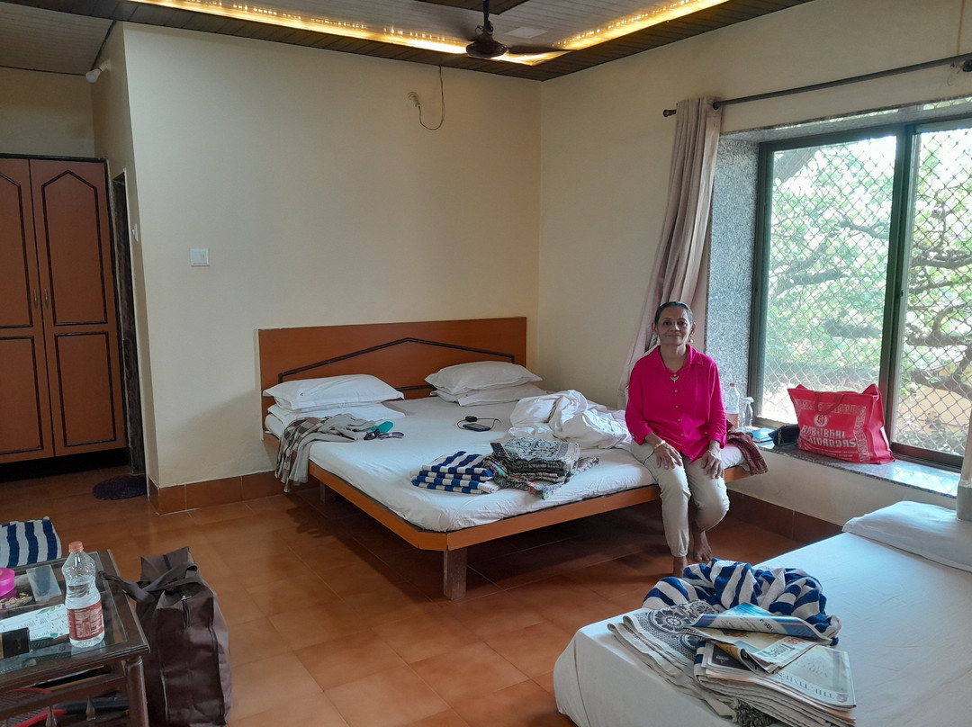 Gujarat Bhavan Hotel主图