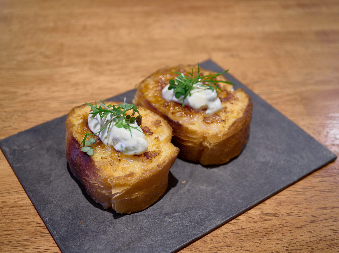 ステーキと串焼きの店 をにくぽん