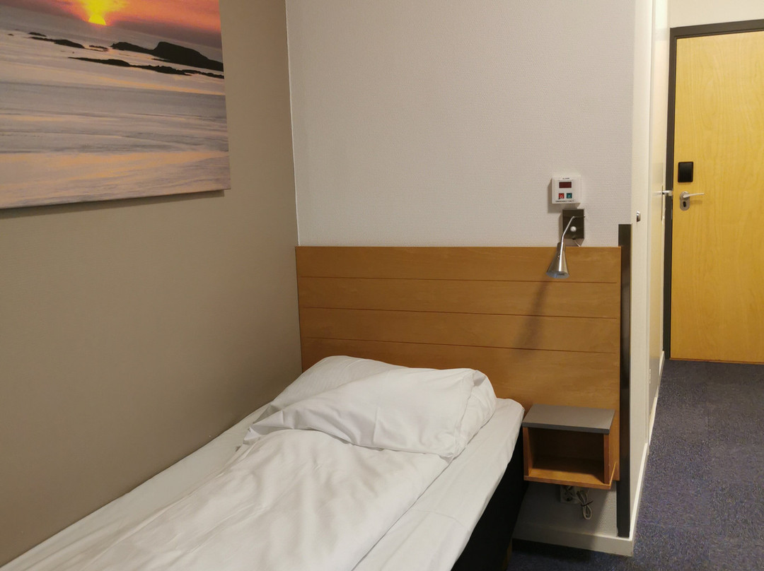 冠酒店集团主图