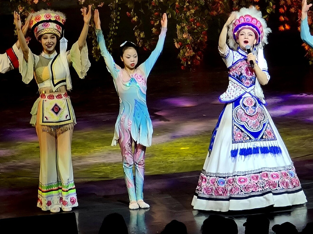 魅力湘西大剧院-张家界市必去景点