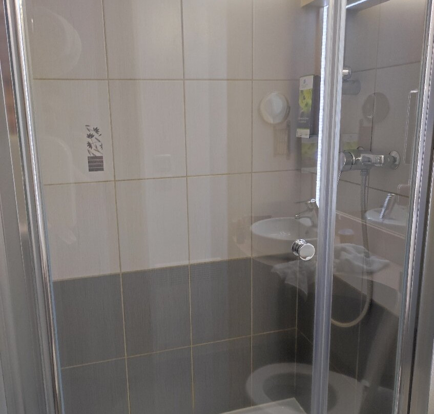 Sure Hotel Lille Tourcoing主图