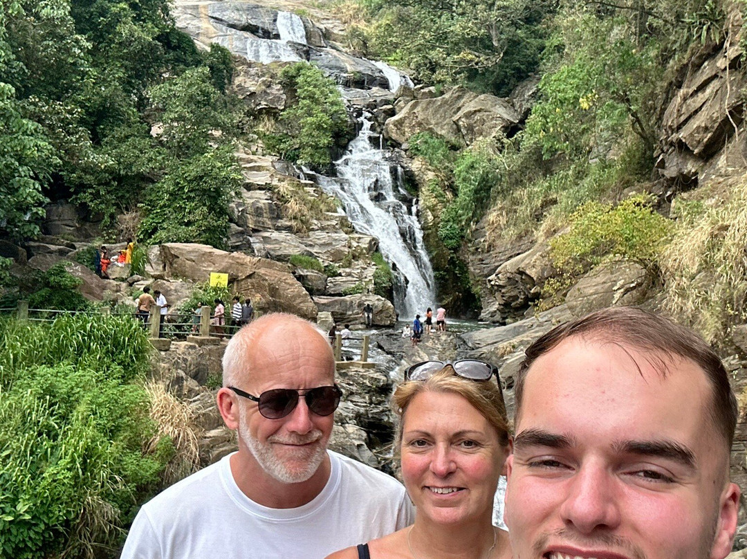Yoga Ella Taxi Tours-埃勒必去景点