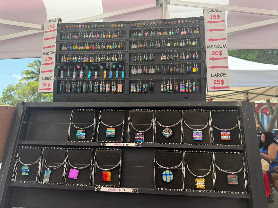 Bonaire Arts and Crafts Cruise Market-Kralendijk必去景点