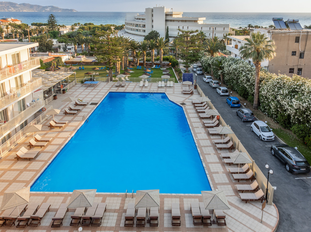 玛丽列纳酒店主图