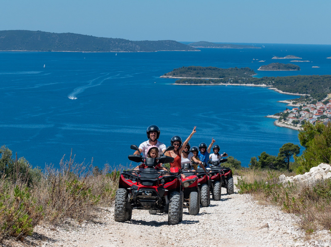 Quad adventures Trogir Split景点图片