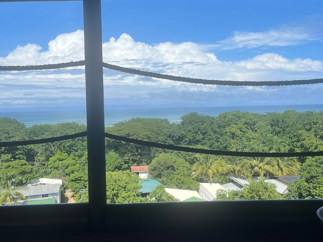 Horizon Hotel & Yoga Center主图