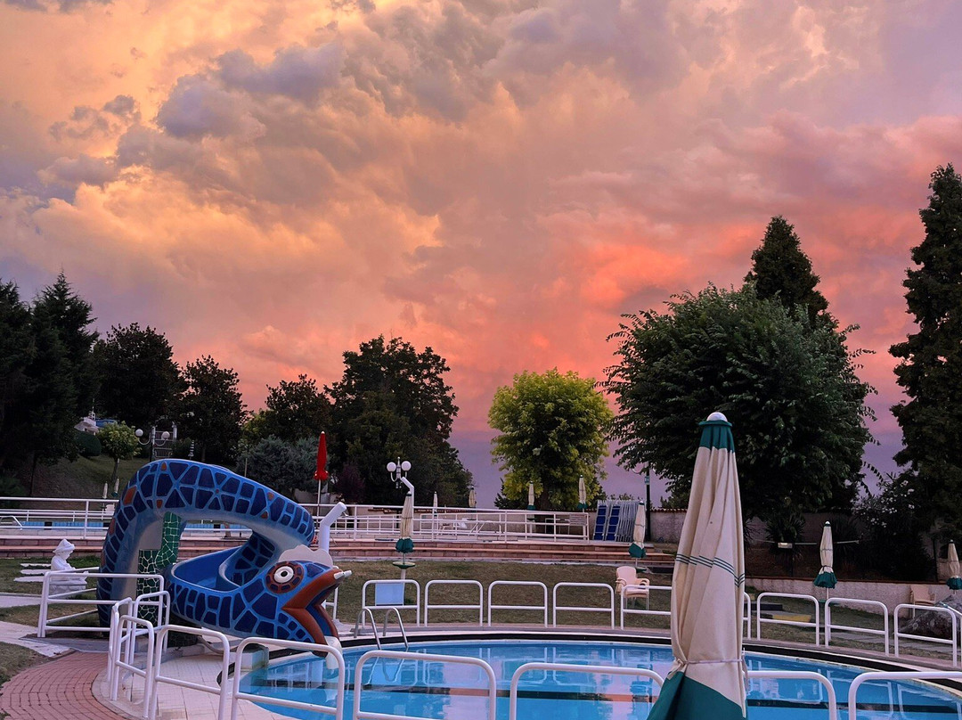 Lido dei Calanchi-Baiso必去景点
