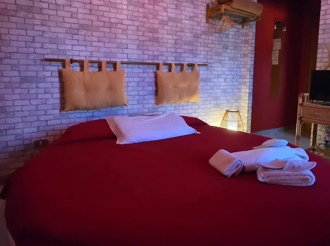 巴斯堤安康特拉里欧酒店主图