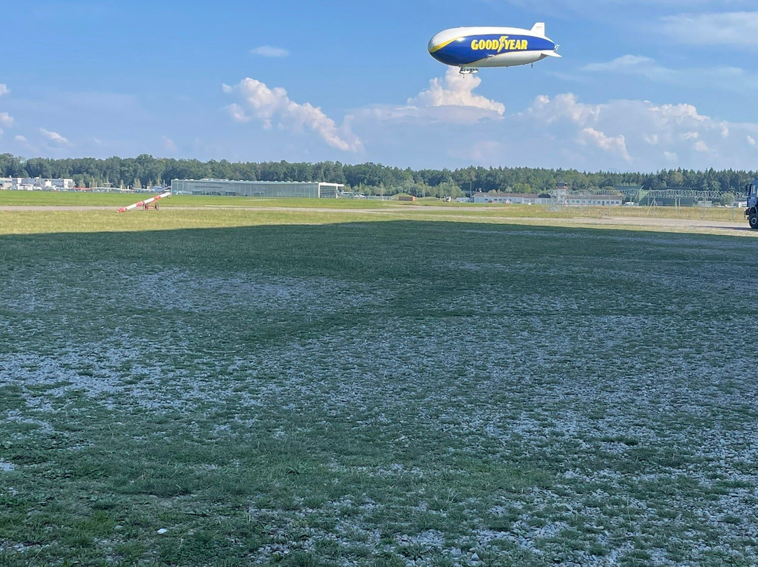 Zeppelin Hanger FN景点图片