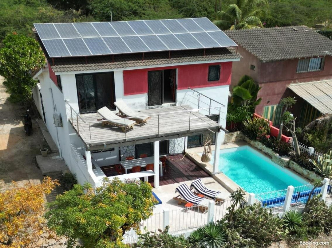 +221 Lagune Beach House主图