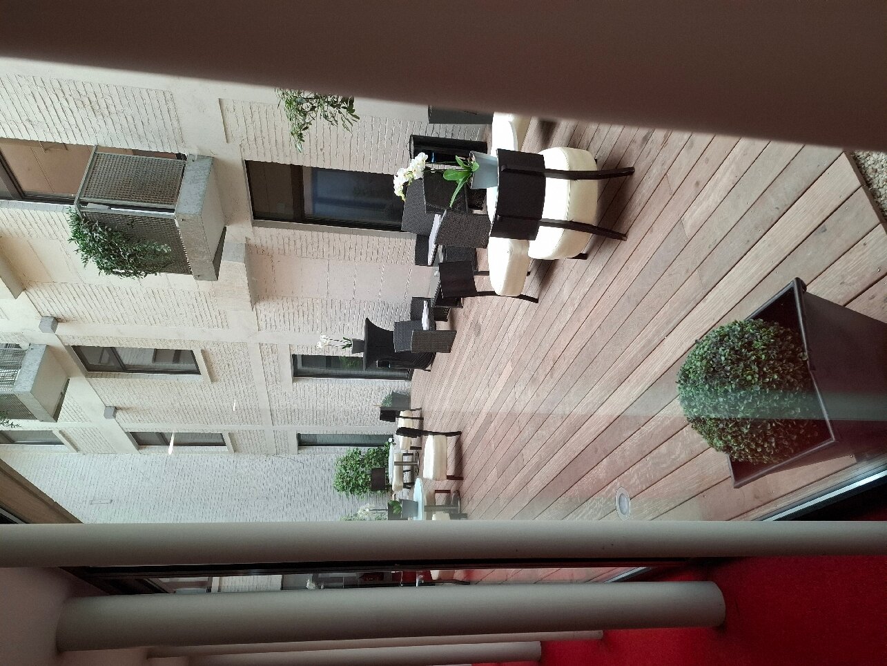 Hotel de la Couronne-官方
