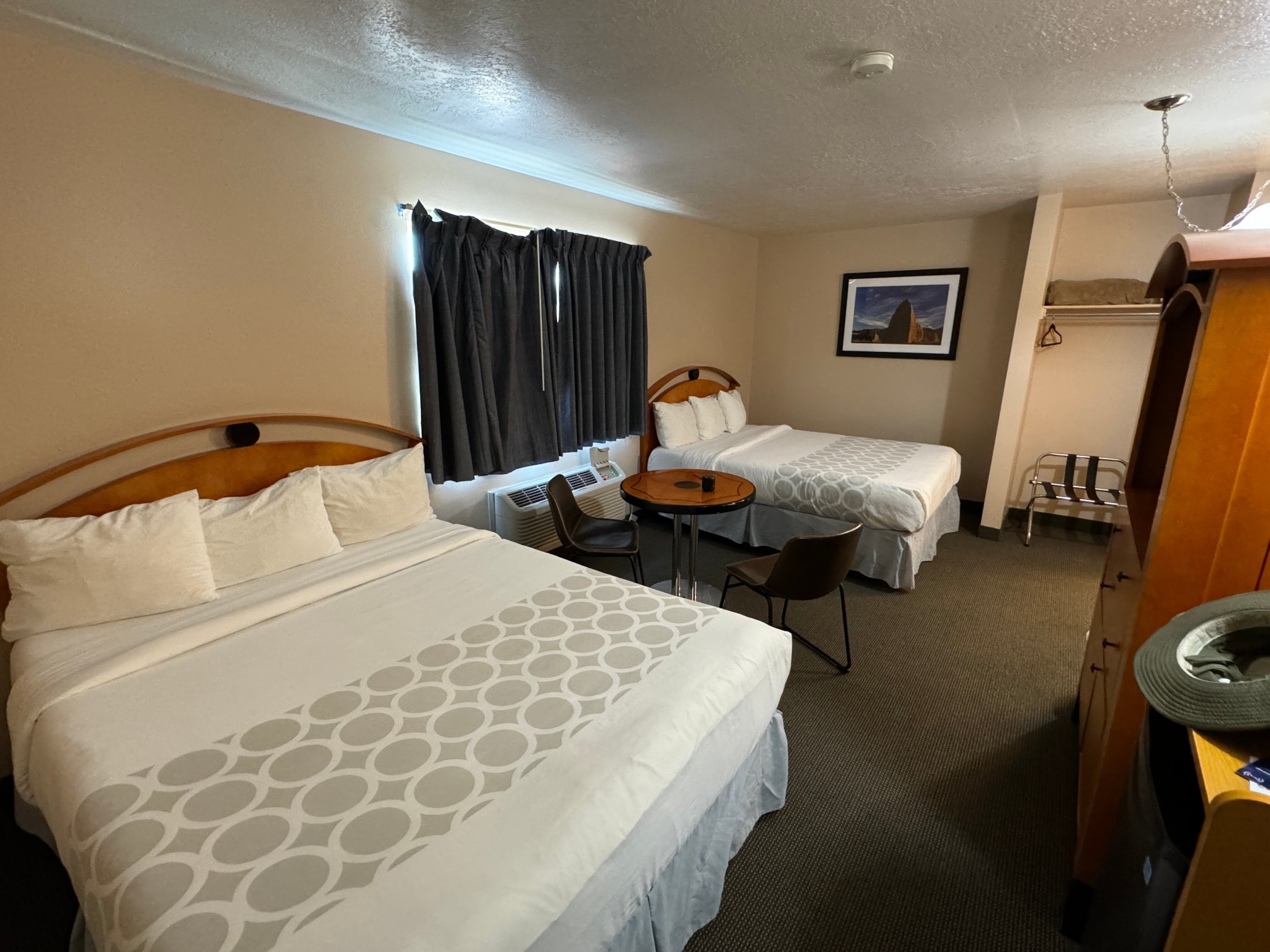 Cathedral Valley Inn-客卧