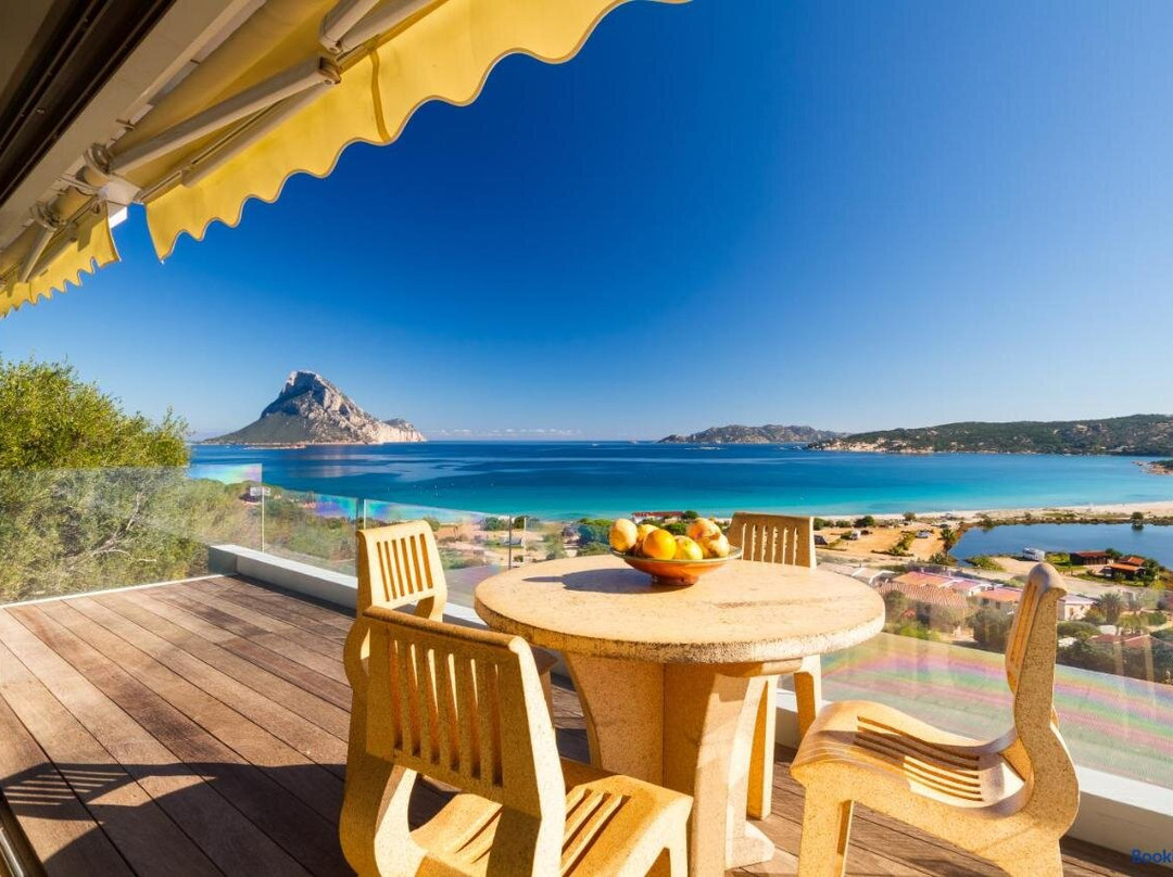 The Houses of Rising Sun with a Stunning Sea View